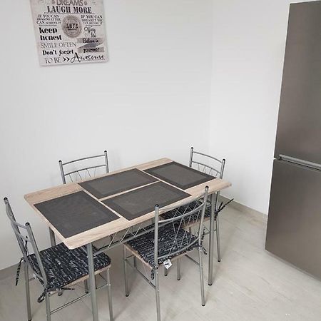 Apartament Flo Констанца Екстер'єр фото