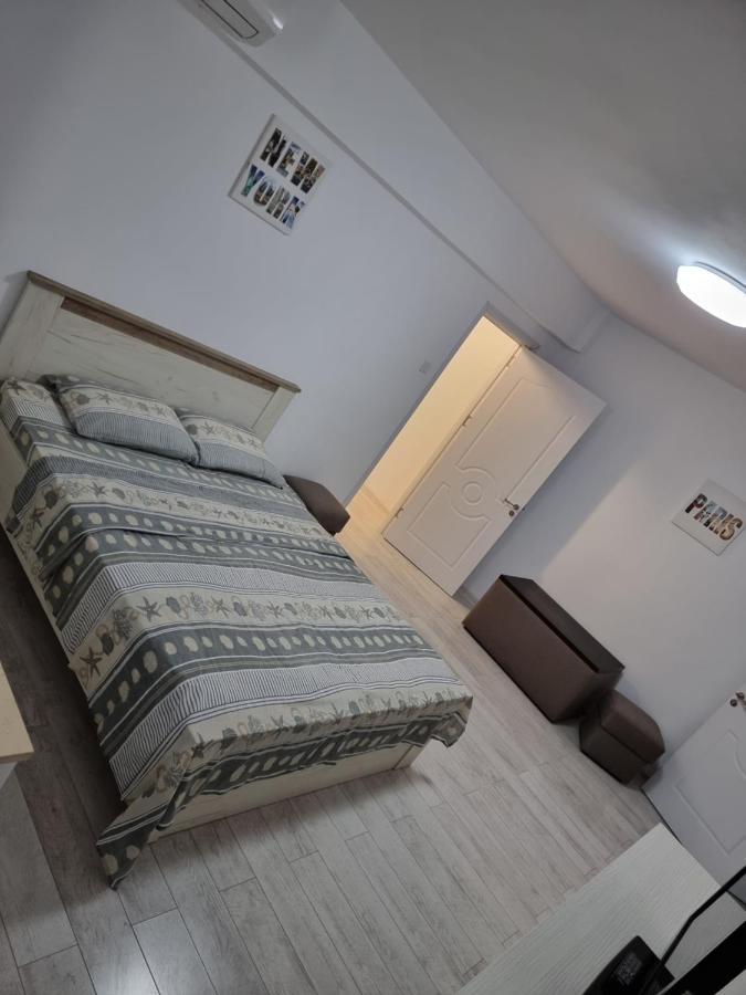 Apartament Flo Констанца Екстер'єр фото